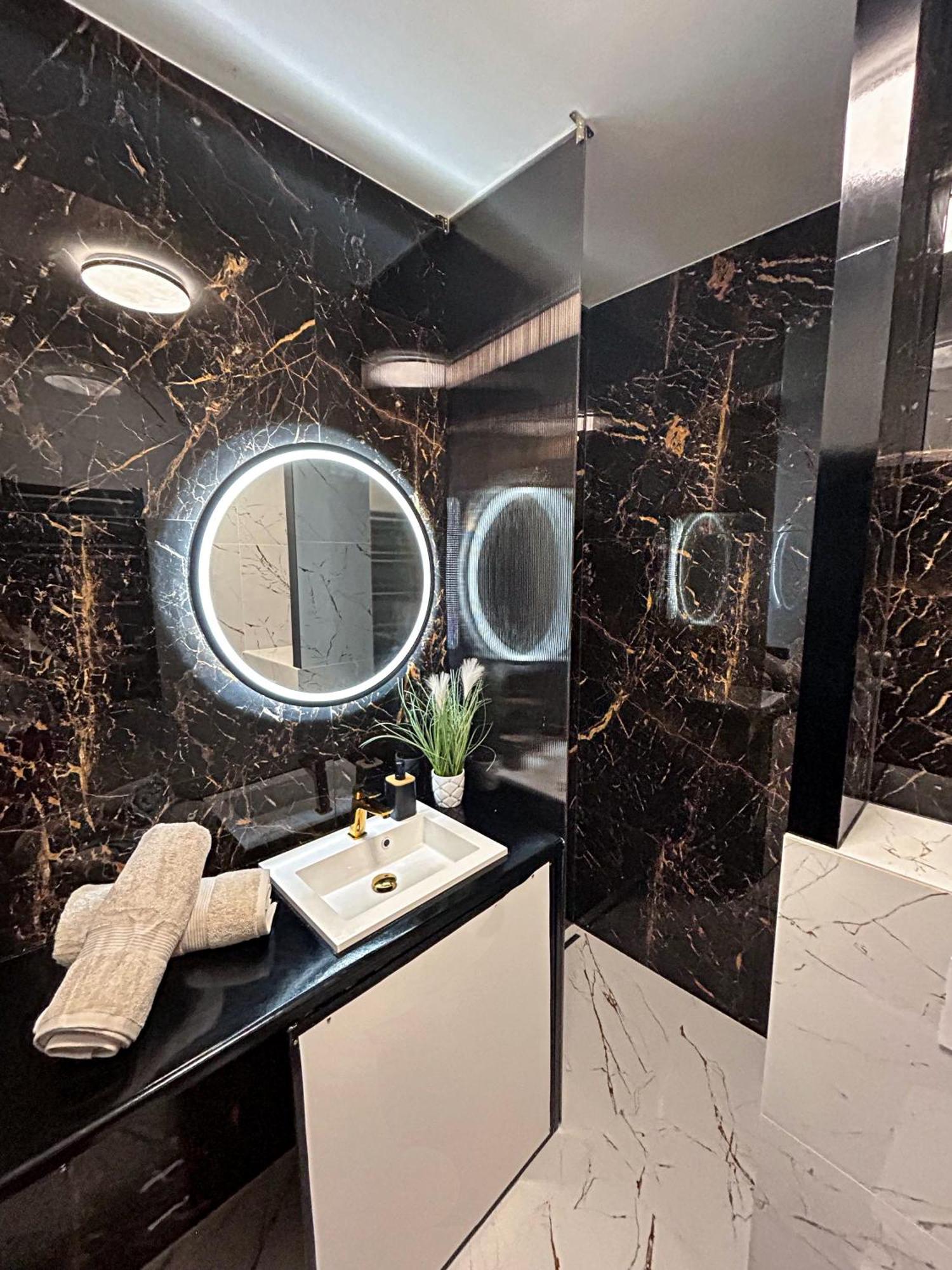 Apartament Renard Жешув Экстерьер фото